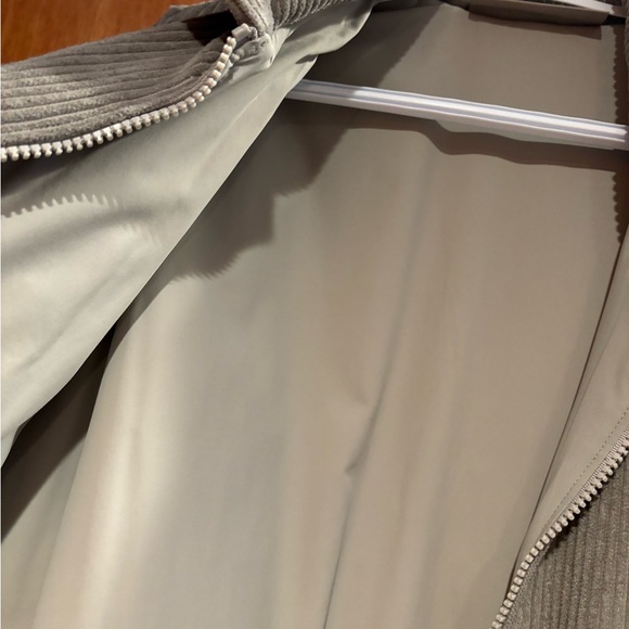 Brand New Fear of God Essentials Corduroy Jacket, purchased from Nordstrom 2024 - Picture 7 of 9